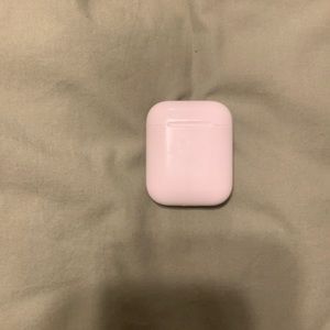 Apple air pods great condition used twice